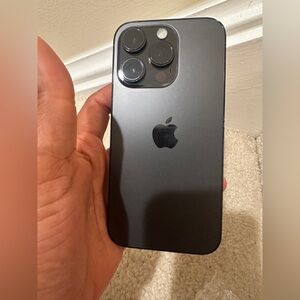 Apple iPhone - Sleek Black Finish Apple iPhone 14 Pro 128gb bh 93 space grey